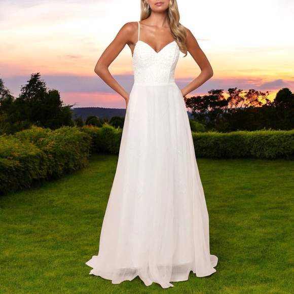 NWT Lulus XL white lace pearl beaded bodice wedding dress - Picture 13 of 15